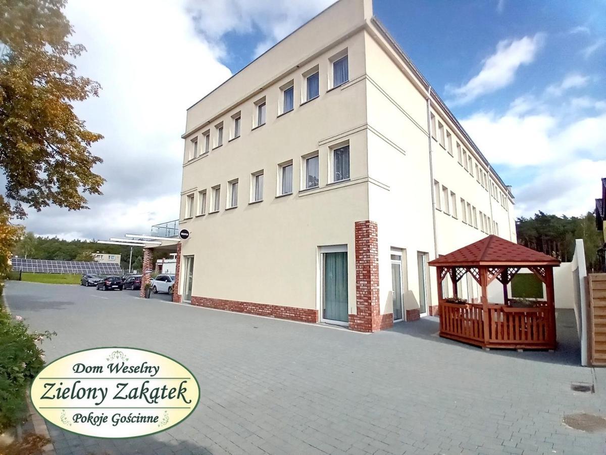 Dom Weselny Zielony Zakatek Яроцин Экстерьер фото